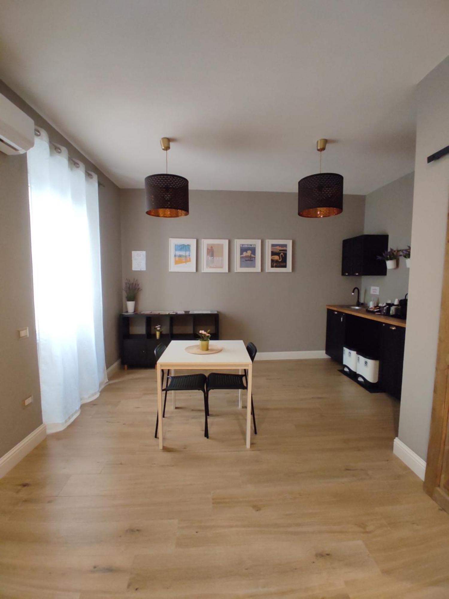 Manno Rooms Affittacamere كالياري المظهر الخارجي الصورة