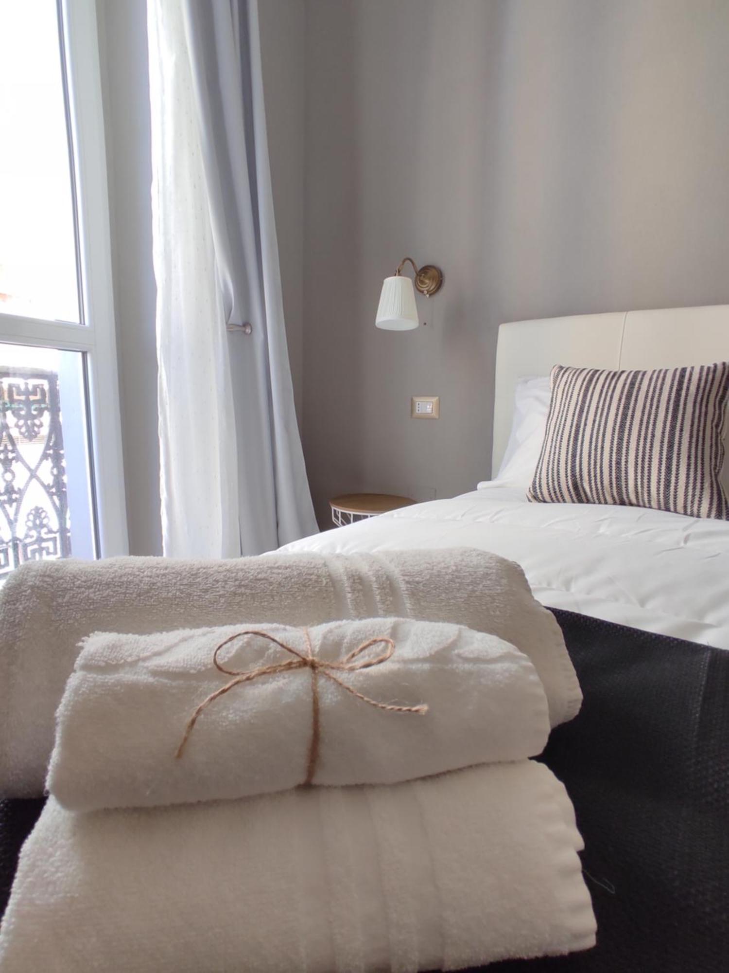 Manno Rooms Affittacamere كالياري الغرفة الصورة